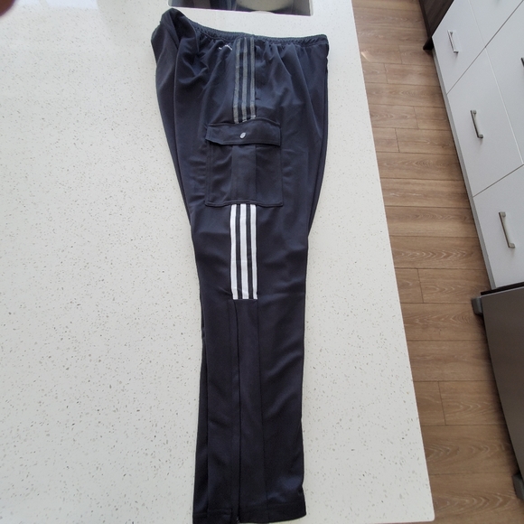 Mens Adidas Aeroready Track Pants New with tags XL Football Tapered Leg - Picture 4 of 6